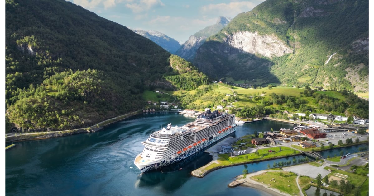 Fjordlight Crown voyage across Norwegian Fjords